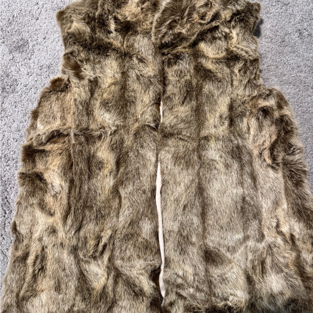 Fabulous Furs Faux Fur Vest in Cream and Brown medium